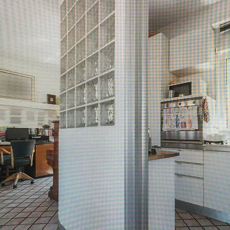 Merulanrom Apartment Rom
